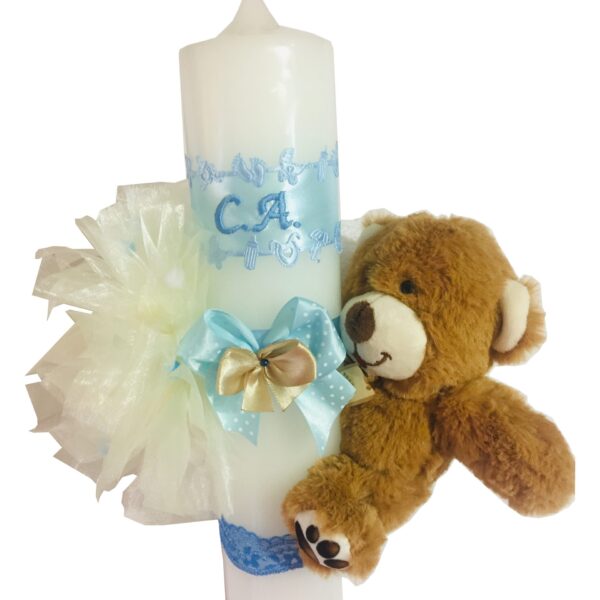 Lumanare botez personalizata prin broderie cu nume si cu jucarie Disney.